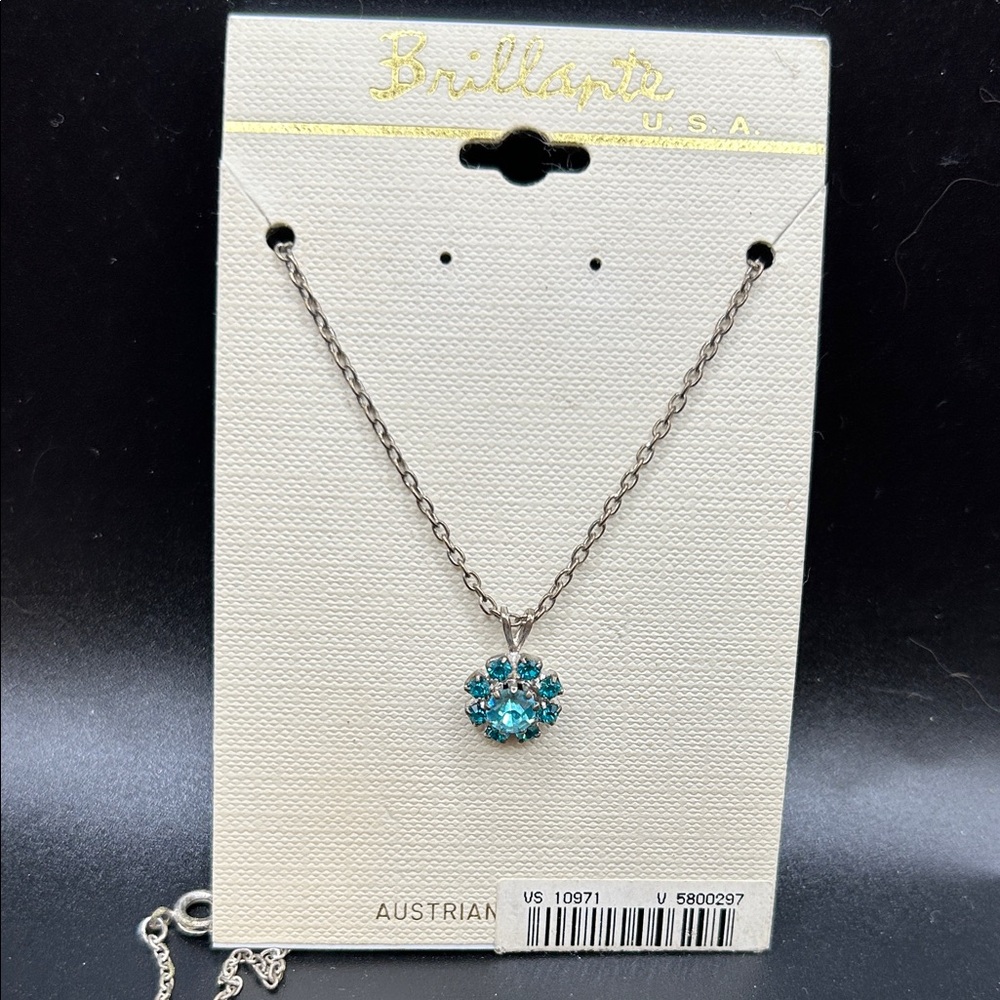 Brillante USA Austrian Crystal necklace on silver tone chain. New, still on card